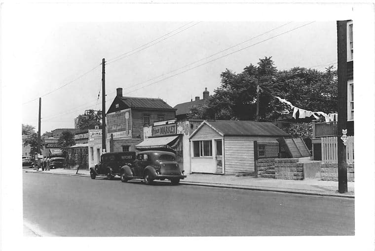 Prince Street at 40th Road, to Northeast, Queens, 1940-06-28