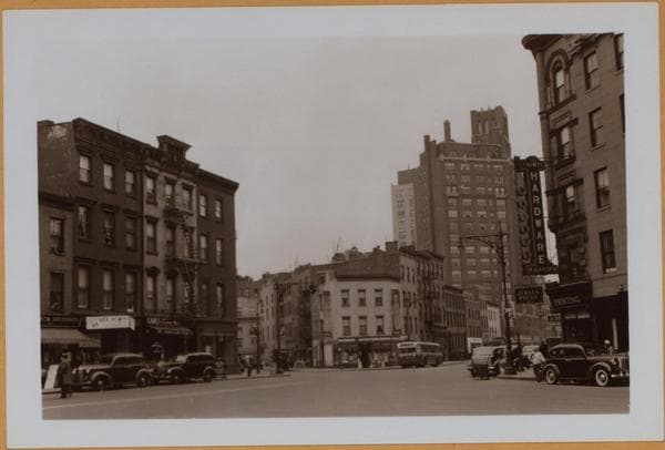 Manhattan: 8th Avenue - Horatio Street, 1940