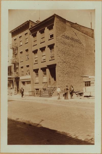 Manhattan: Perry Street - Washington Street, 1937