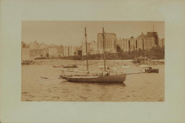 North (Hudson) River - Shore and skyline - Manhattan - 59th Street - George Washington Bridge - [Hudson River Yacht Club - Burns Bros. Coal Co..], 1926