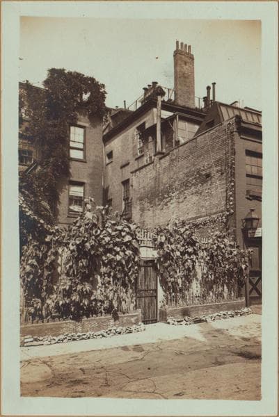 Manhattan: MacDougal Alley - MacDougal Street, 1933