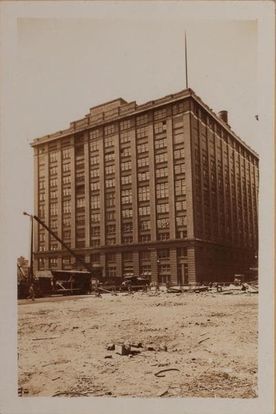Manhattan: 10th Avenue - 15th Street, 1933
