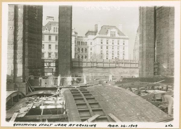 Manhattan: Amsterdam Avenue - Cathedral Parkway, 1909