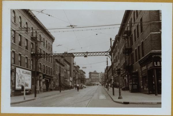 Brooklyn: Bergen Street - 5th Avenue