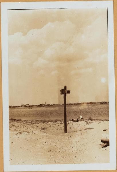 Brooklyn: Marine Park - west side - Gerritsen Creek, east., 1935; 1935-06-23