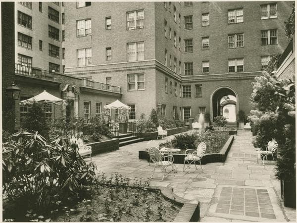 47th Street (East) #155 [garden courtyard]