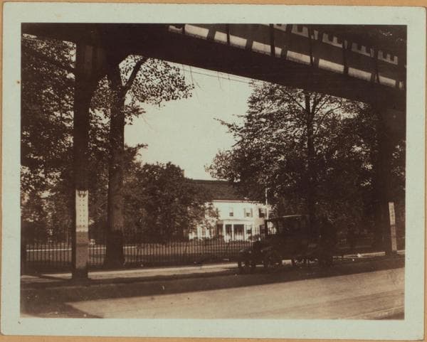 Queens: Jamaica Avenue - 150th Street, 1922–1924