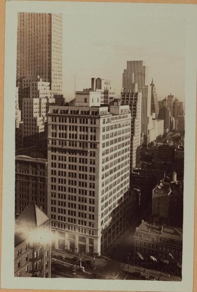 Manhattan: Park Avenue - 40th Street, 1922–1941