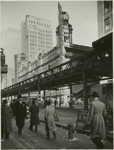 Sixth Avenue - 43rd Street - 44th Street, east side