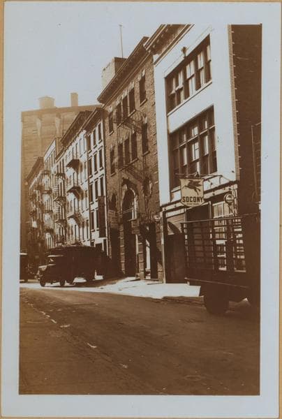 Manhattan: Downing Street - Bedford Street, 1937
