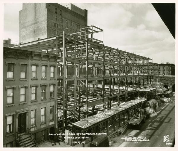 East 107th Street - Park Avenue (looking southwest), 1947-03-27