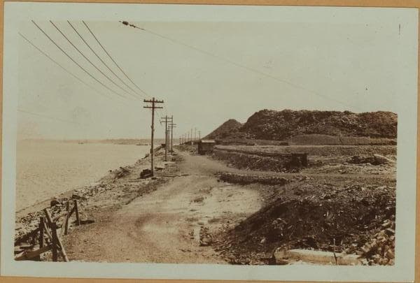 Islands - Rikers Island (North shore) - Refuse heaps., 1931