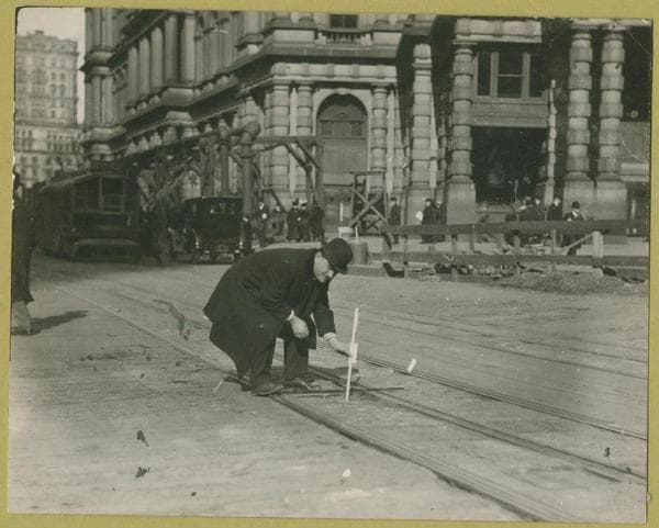 Broadway - Vesey Street looking north, 1915-03-16