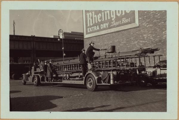 Manhattan: West Street - Greenpoint Avenue, 1938–1941