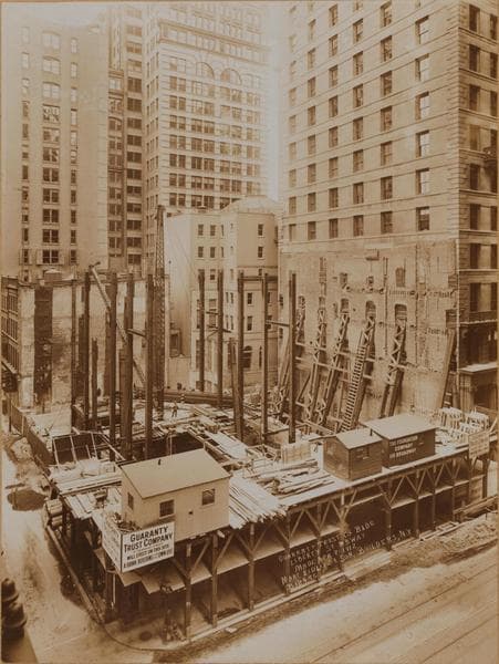 Manhattan: Broadway - Liberty Street, 1912
