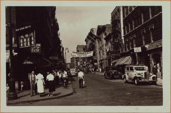Manhattan: Mott Street - Bayard Street, 1934
