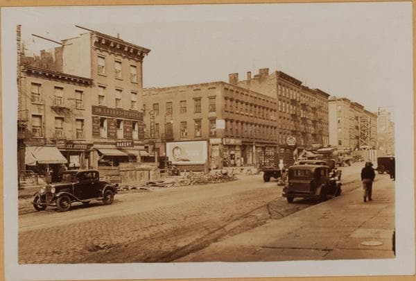Manhattan: 10th Avenue - 44th Street, 1932–1936