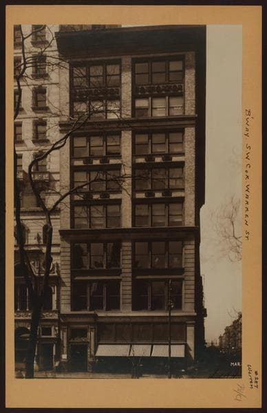 Manhattan: Broadway - Warren Street, 1912