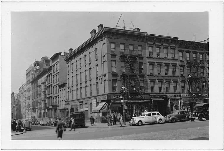 9th Avenue at 51st Street, to Northwest, Manhattan, 1941-04-19