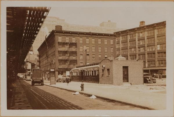 Manhattan: 9th Avenue - 13th Street, 1934