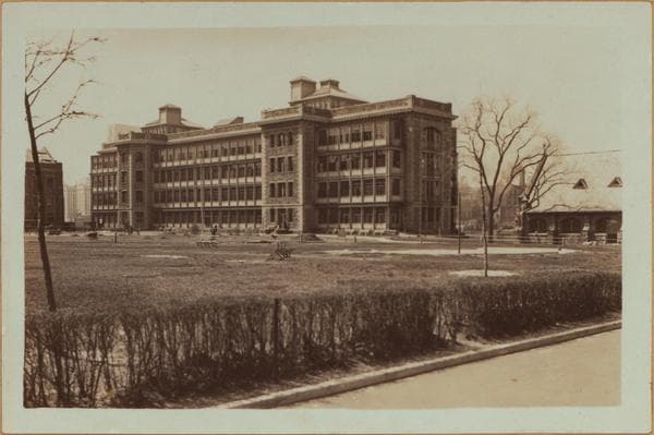 Manhattan: Welfare Island - Metropolitan Hospital., 1933