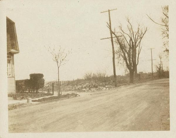 Queens: 20th Road - 42nd Street, 1923–1925