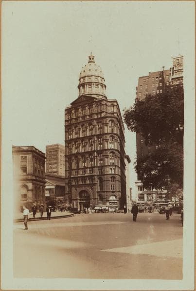 Manhattan: Park Row - Frankfort Street, 1933