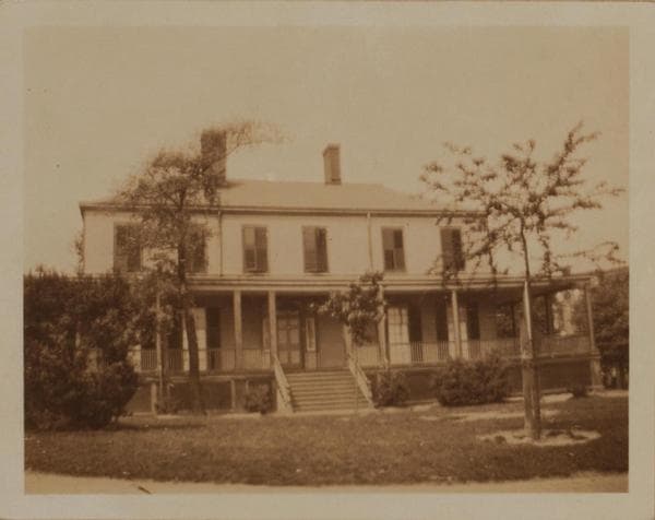 Manhattan: Carl Schurz Park - Gracie Mansion., 1923