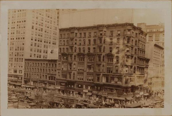 Manhattan: 42nd Street - 5th Avenue, 1929