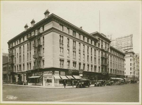 Broadway - 51st Street - 52nd Street, west side