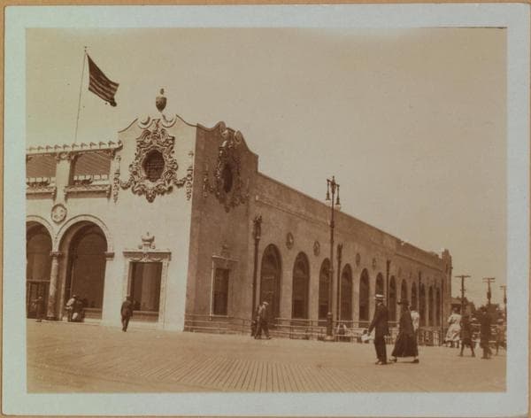 Islands - Coney Island - [Riegelmann boardwalk - Child's Restaurant.], 1924