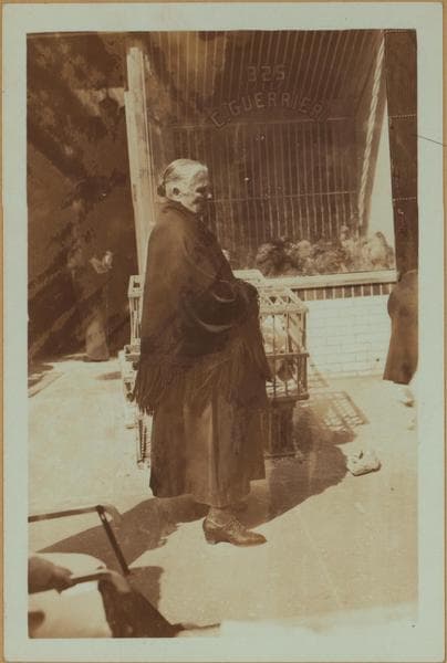 Occupations - Peddlers - Foodstuffs - Poultry., 1934–1935