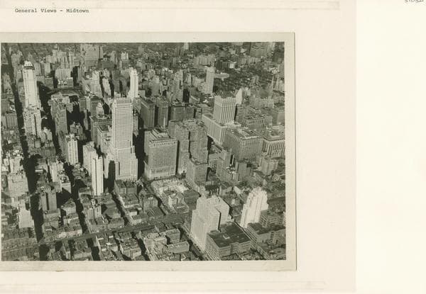 General View: Midtown - Third Avenue - 44th Street