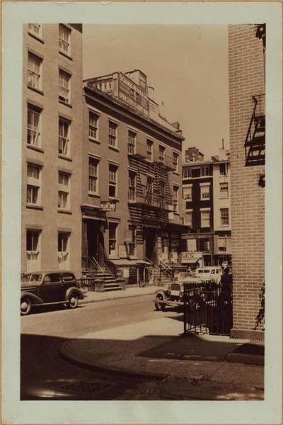 Manhattan: MacDougal Street - 8th Street, 1933–1937
