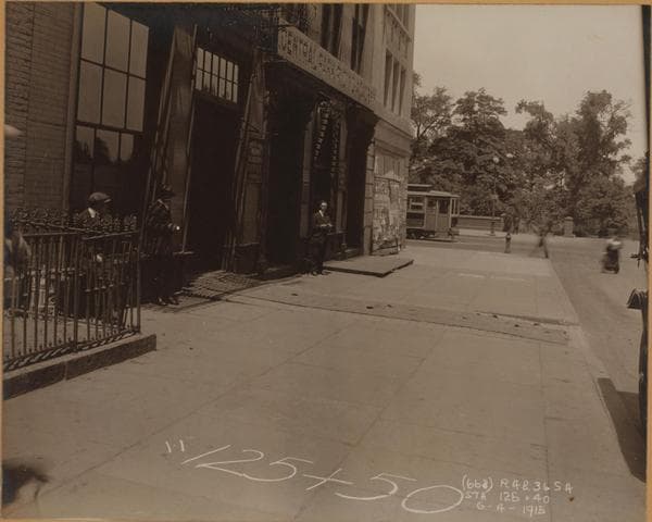 Manhattan: 7th Avenue - Central Park South, 1915