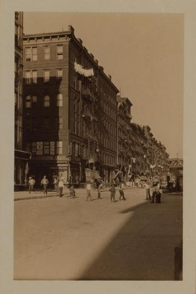 Manhattan: Henry Street - Catherine Street, 1927