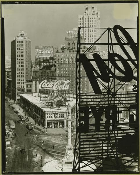 Manhattan: Columbus Circle., 1936–1938
