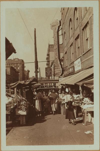 Occupations - Peddlers - Miscellaneous - [Brooklyn]., 1935