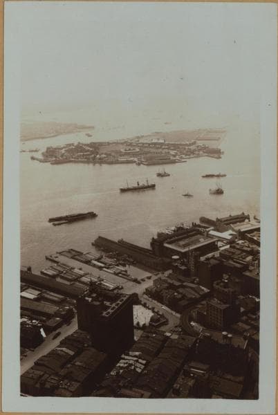 Islands - Governors Island - [New York Harbor - Bird's-eye-view of the island from the roof of 60 Wall Street Tower.], 1933