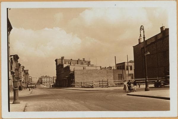 Brooklyn: Stagg Street - Union Avenue, 1935–1941