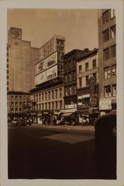Manhattan: 42nd Street (West) - 8th Avenue, 1933