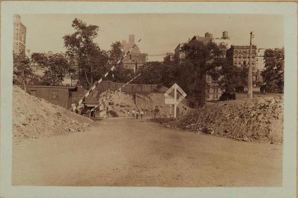Manhattan: Riverside Drive - 79th Street, 1931