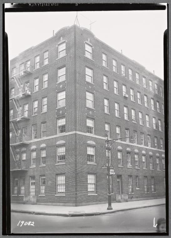 Apartment building: 104 Eliot Place-Walton Av, Bronx, 1938