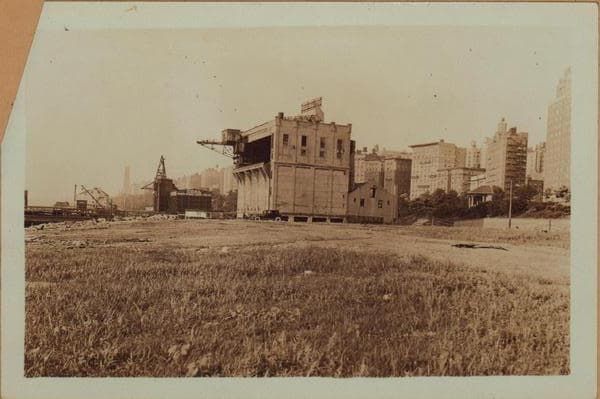 Manhattan: Riverside Drive - 95th Street, 1931–1934