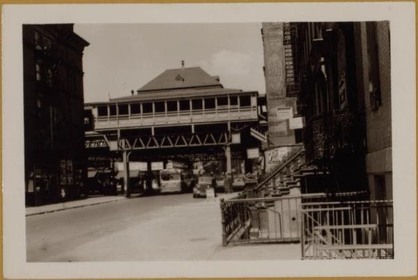 Manhattan: 8th Street - 1st Avenue, 1942