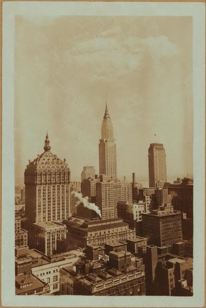 General view - 5th Avenue - Southeast. [Manhattan: 5th Avenue - 47th Street ; Chanin Building ; Chrysler Building ; Grand Central Building.], 1931–1932
