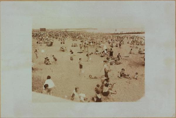 Islands - Coney Island beach - Coney Island Pavilion., 1932