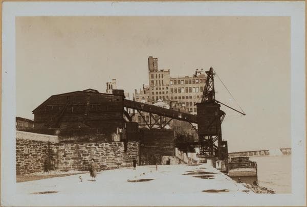 Manhattan: Marie Curie Avenue - 77th Street (East), 1930–1940