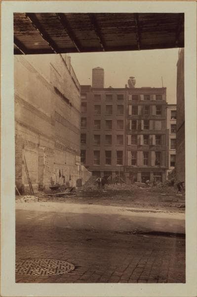 Manhattan: Water Street - Old Slip, 1929