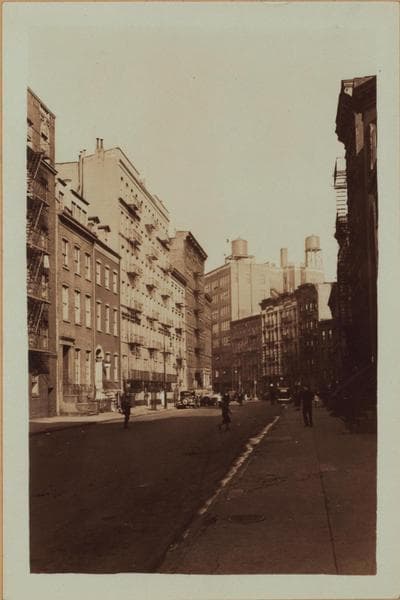 Manhattan: Morton Street - Hudson Street, 1930–1933